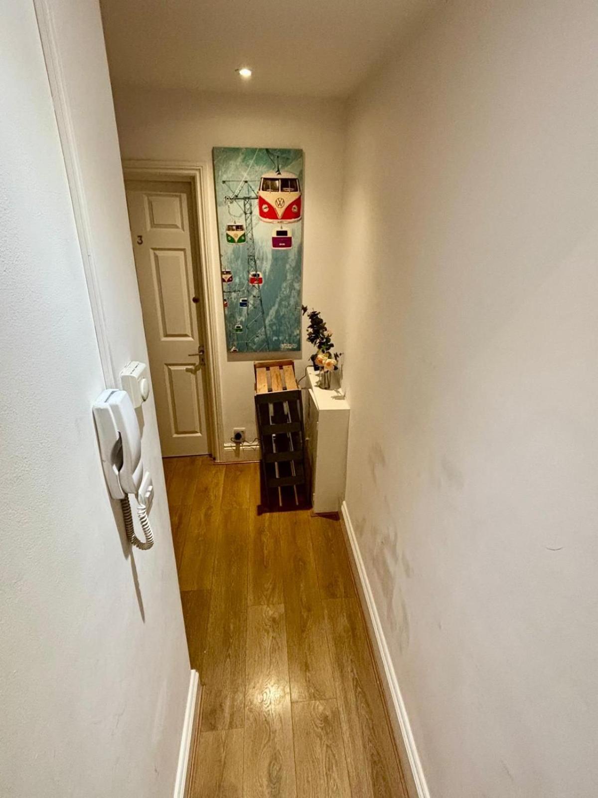 Appartamento Sleep 12 In Brixton - 15 Mins From Station Bt4 Londra