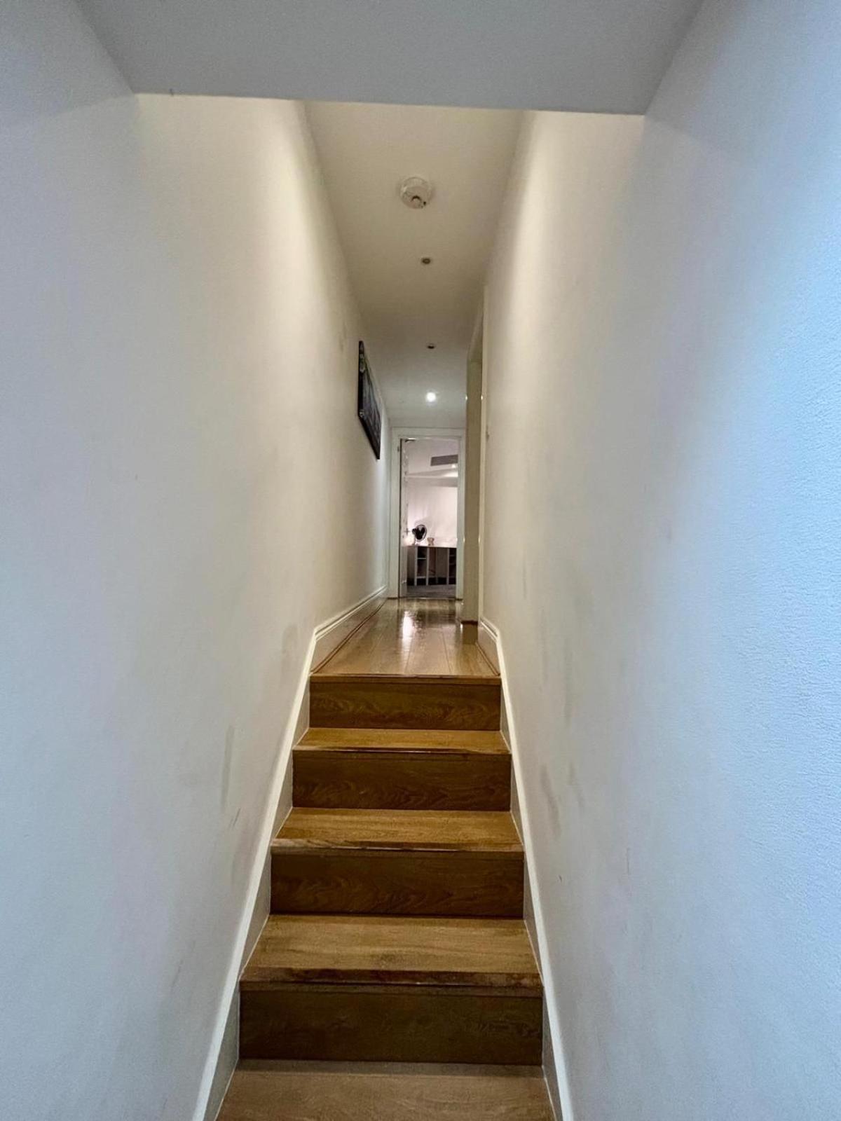 Sleep 12 In Brixton - 15 Mins From Station Bt4 Appartamento Londra