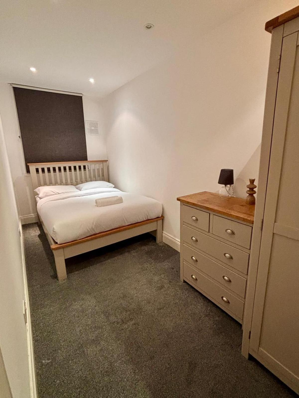 Sleep 12 In Brixton - 15 Mins From Station Bt4 * Londra
